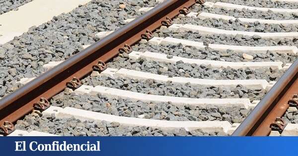 El descarrilamiento de dos vagones de un tren La Rioja desvía el tráfico ferroviario por Navarra