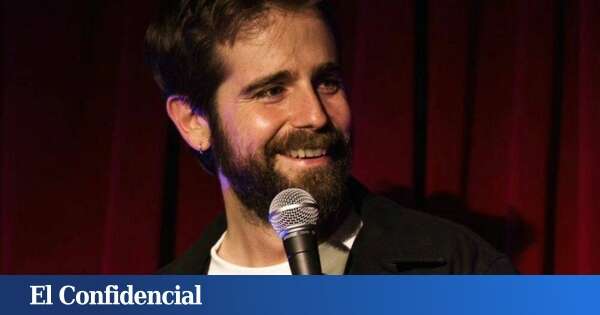 A qué se dedicaba Miguel Campos, la voz en off de 'La Revuelta' de David Broncano: sus inicios en la televisión y su vis creativa y cómica