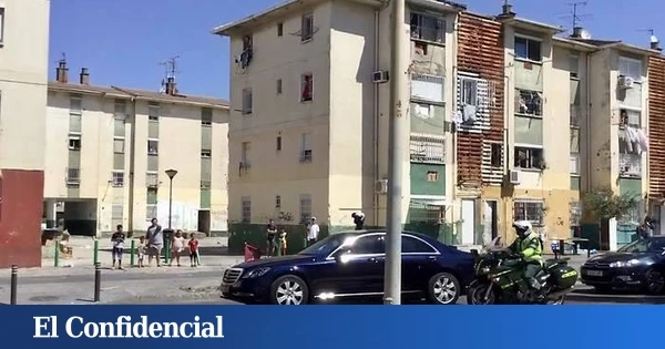 Ni los Reyes ni la Virgen consiguen sacar a flote al Polígono Sur de Sevilla