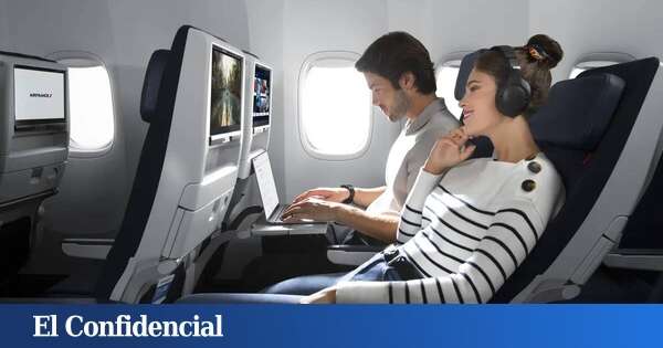 Esta es la aerolínea que ofrecerá WiFi gratis en sus aviones gracias a Elon Musk