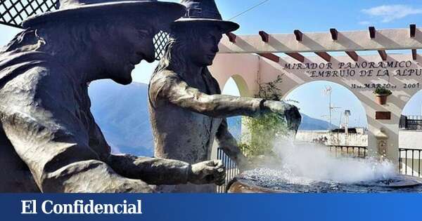 El pueblo más mágico de la Alpujarra granadina: vinculado a las brujas e ideal para hacer una escapada en Navidad