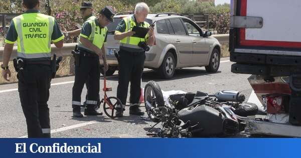 Fallece un motorista de 31 años tras chocar con un coche en Murcia