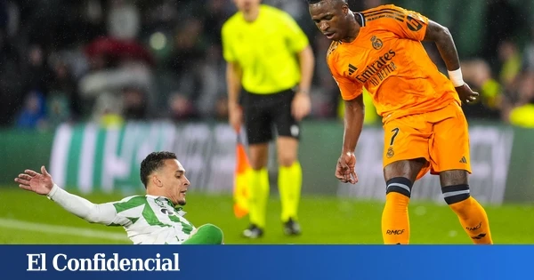 El Betis pide el Balón de Oro para Antony y lo compara con Vinícius: 