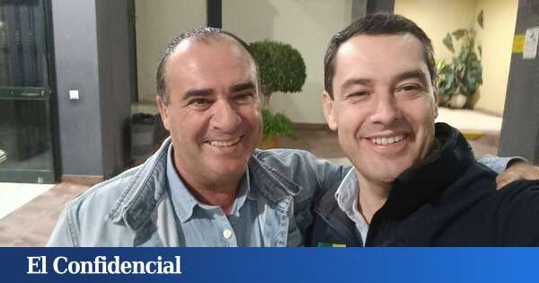 Juanma Moreno, Manzanita, siete portales y 500 vecinos… el 