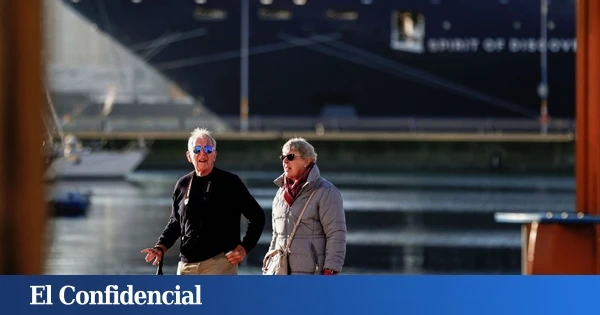 La tasa turística se abre paso en Galicia: A Coruña se suma a Santiago y cobrará hasta 2,5 por persona
