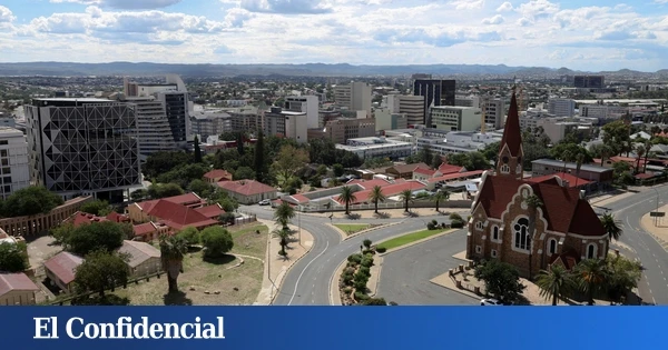 Mueren tres marineros gallegos en un accidente de tráfico en Namibia cuando se dirigían a puerto
