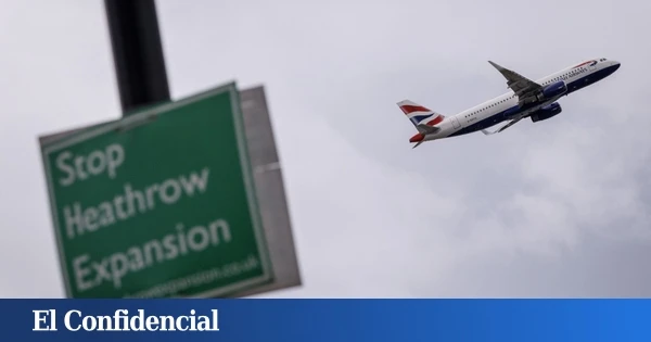 Evacúan una terminal del aeropuerto de Londres-Heathrow por un posible incidente con materiales peligrosos