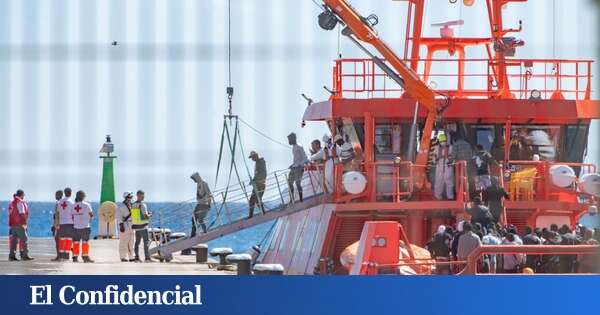 El Constitucional suspende varios apartados del protocolo de menores del Ejecutivo canario