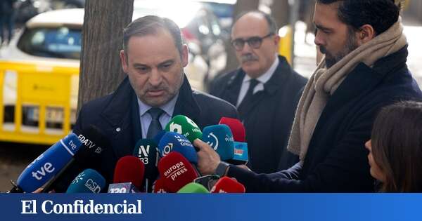 Ábalos medió por una hipoteca para su actual pareja y Koldo gestionó un crédito de 130.000 euros