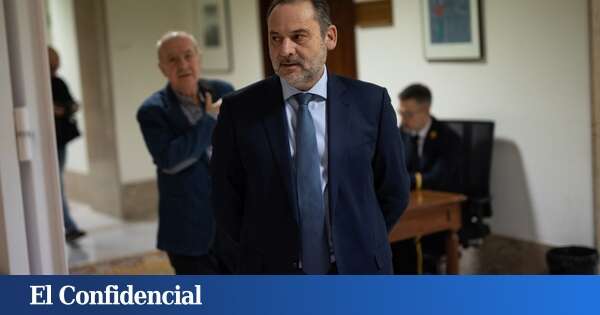 El PP presiona al Gobierno con una vía europea del Delcygate inexplorada hasta ahora