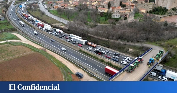 Cinco heridos tras un choque por alcance entre cinco turismos en la A-2 en Torija (Guadalajara)
