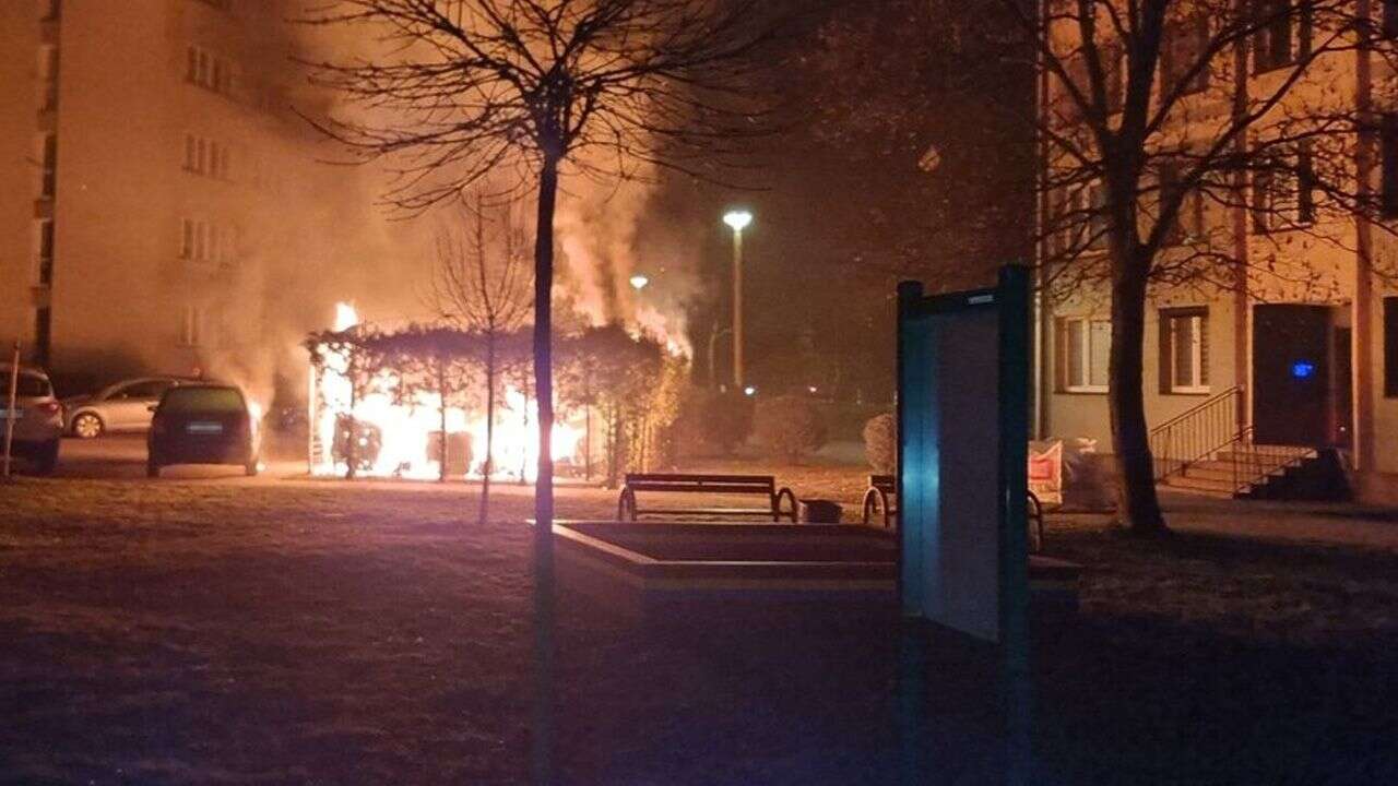 Seryjny podpalacz w rękach policji. Pomogli mieszkańcy