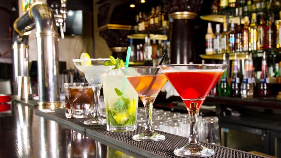 Nowe badania na temat picia alkoholu. W tle choroba Alzheimera