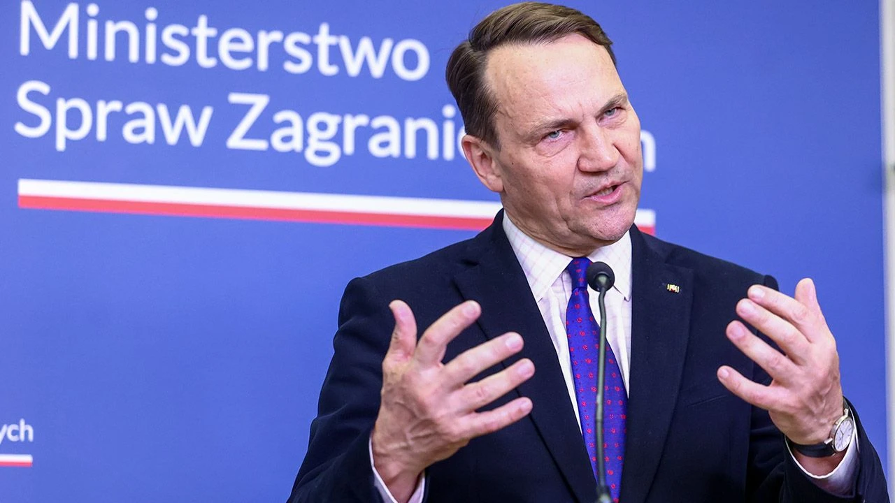 Akces Ukrainy do UE. Sikorski: Musimy być pewni