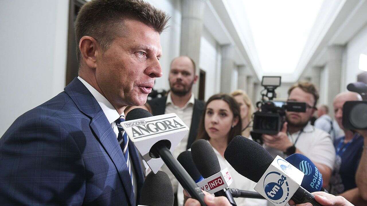 Podatek wojenny w Polsce? Petru: Jedyny, o którym się cicho rozmawia