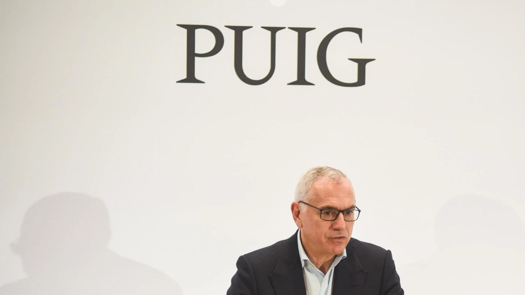 Puig se desploma un 13%