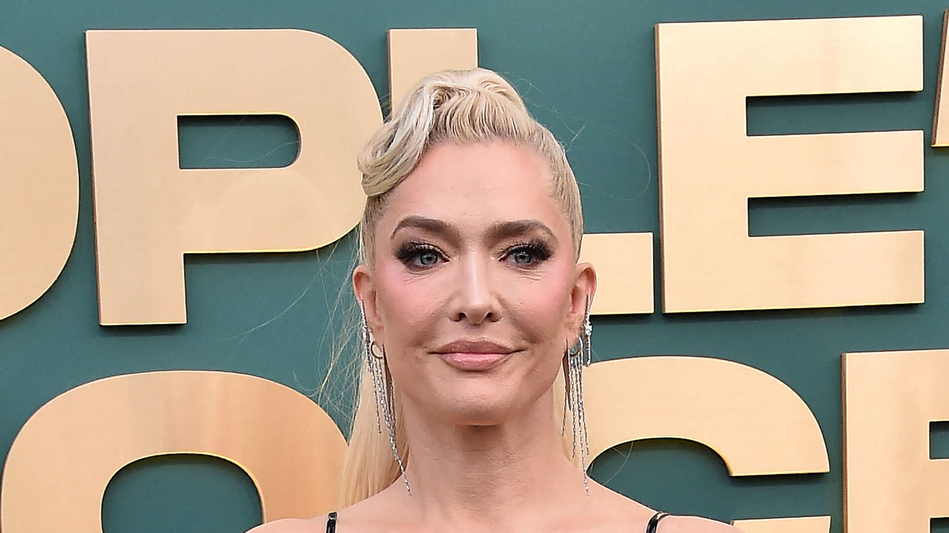 Who is RHOBH star Erika Jayne dating?