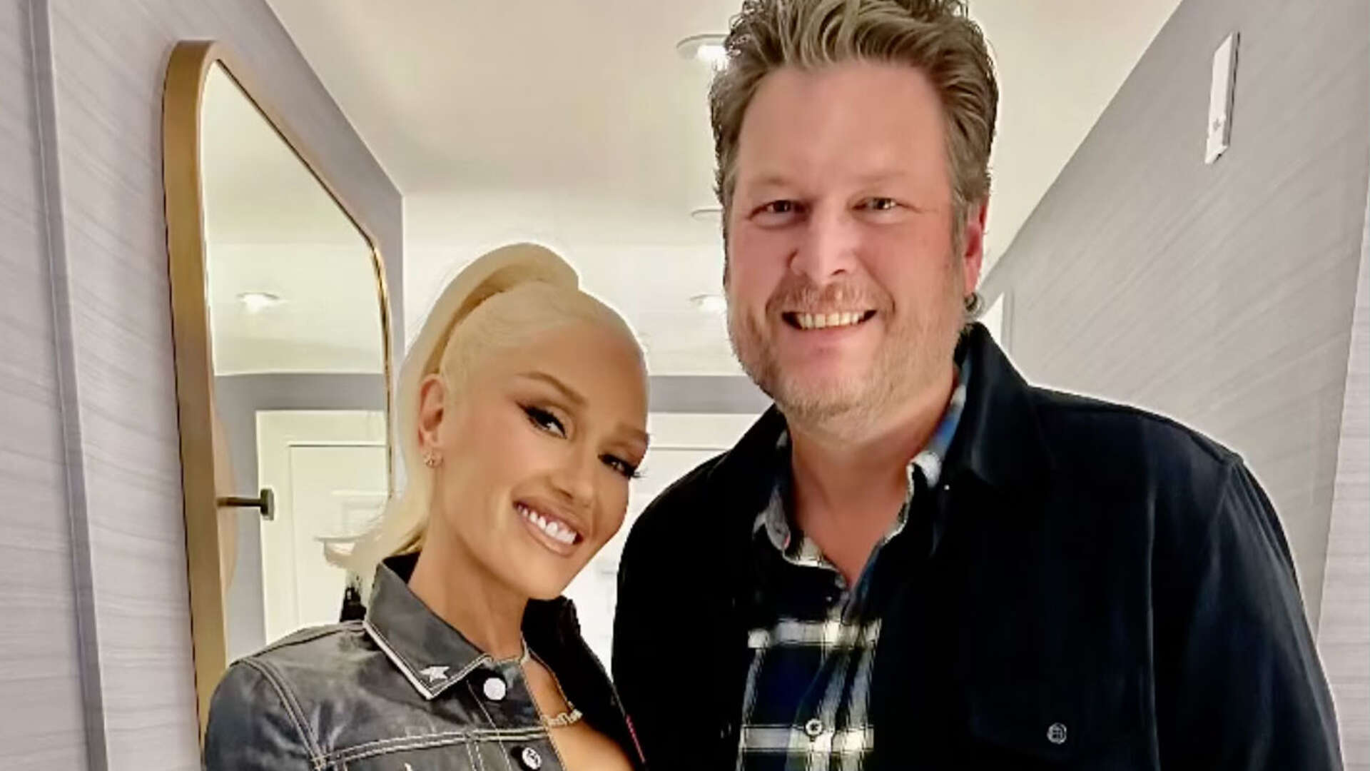 Gwen Stefani fights divorce rumors as she follows Blake Shelton to Louisiana tour stop and hangs out backstage