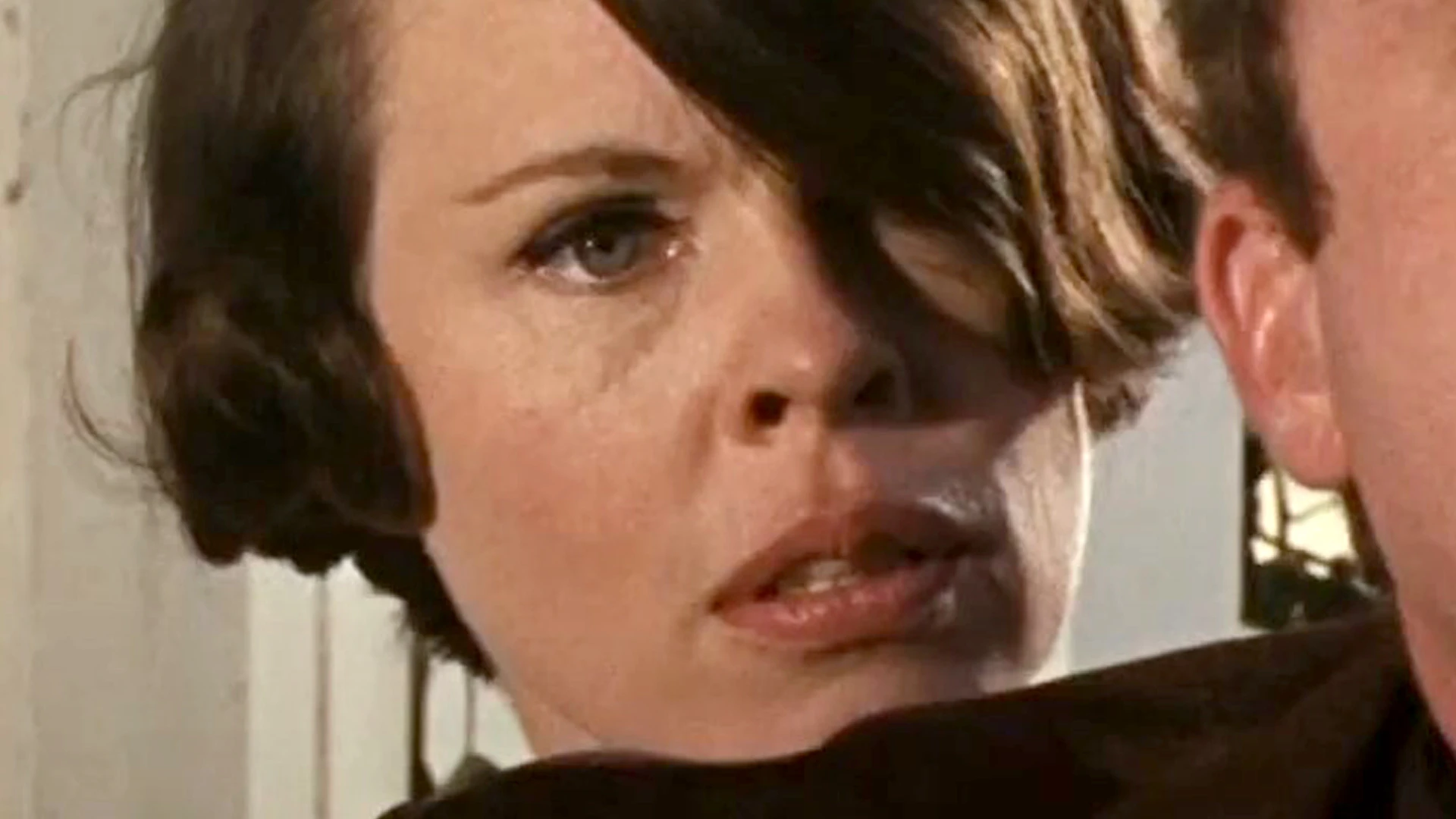 Bonnie and Clyde star Evans Evans dead at 91 as actress was widow of director John Frankenheimer