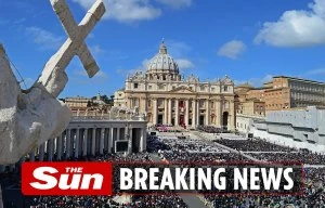 Spitting suspect with 8 knives in his bag yells 'I'll kill you all' at Vatican