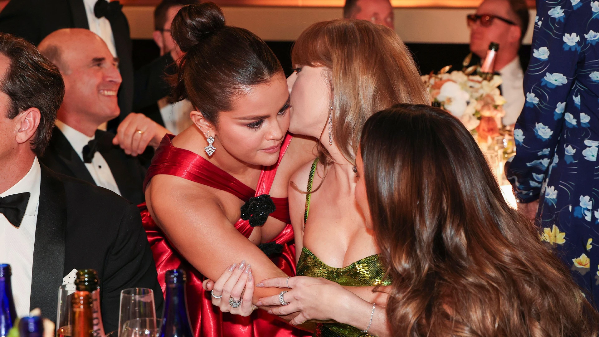 Selena Gomez fans finally ‘solve’ celeb gossip she whispered to Taylor Swift 8 months after Golden Globes