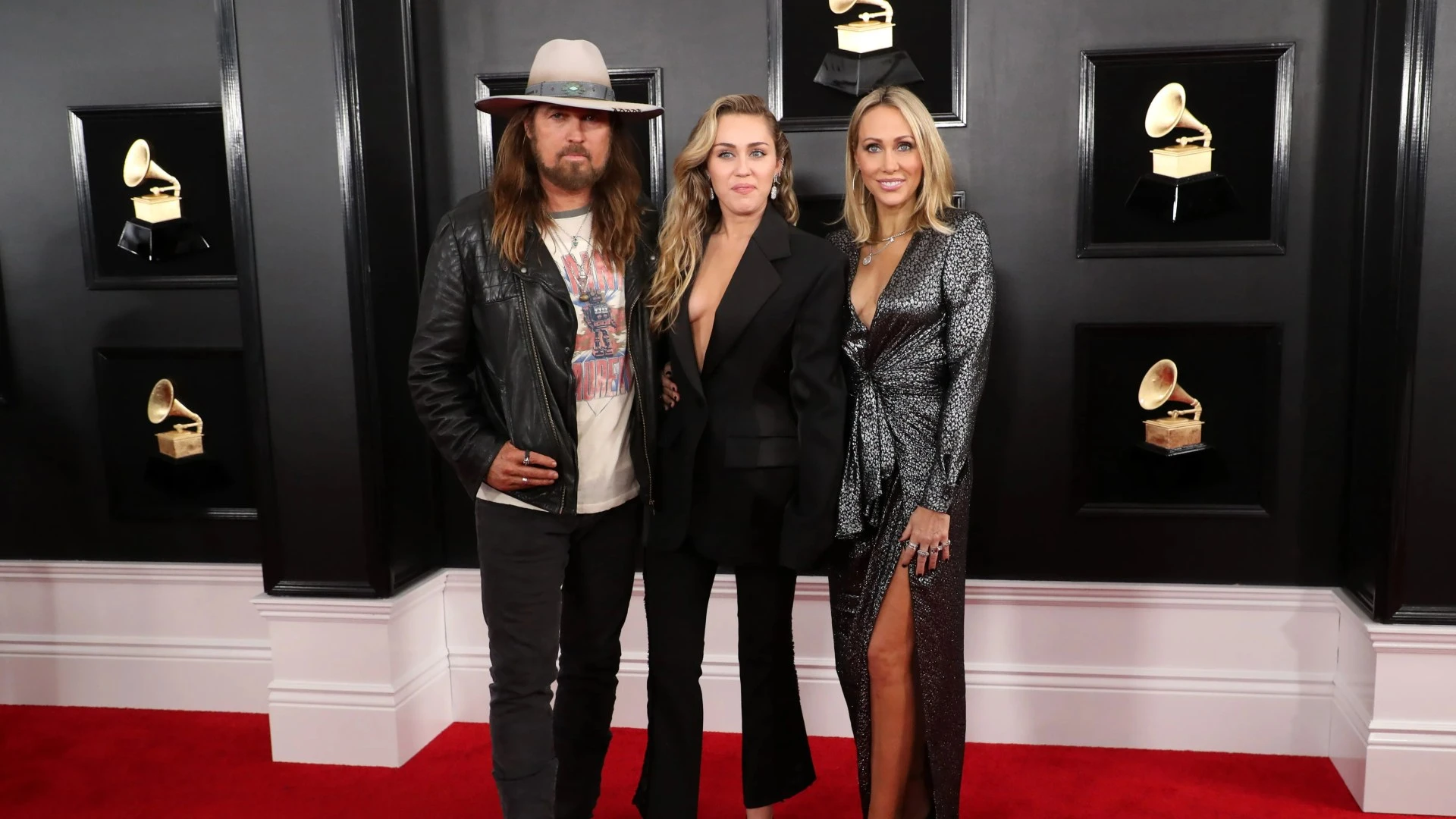 Miley Cyrus shares emotional statement as she breaks silence on family rift with Billy Ray and Tish amid feud rumors