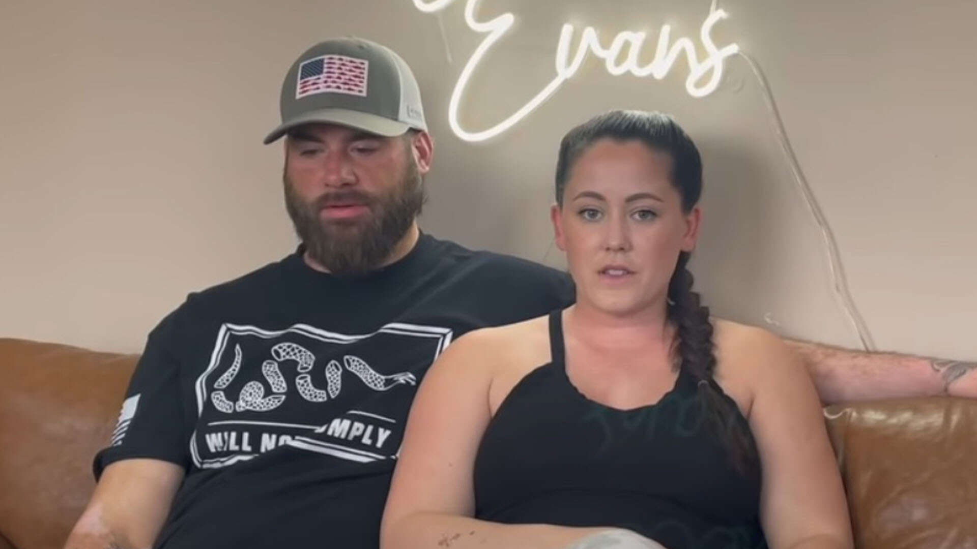 Teen Mom Jenelle Evans ‘grew jealous’ after she saw husband David Eason with woman at bar before ending their marriage