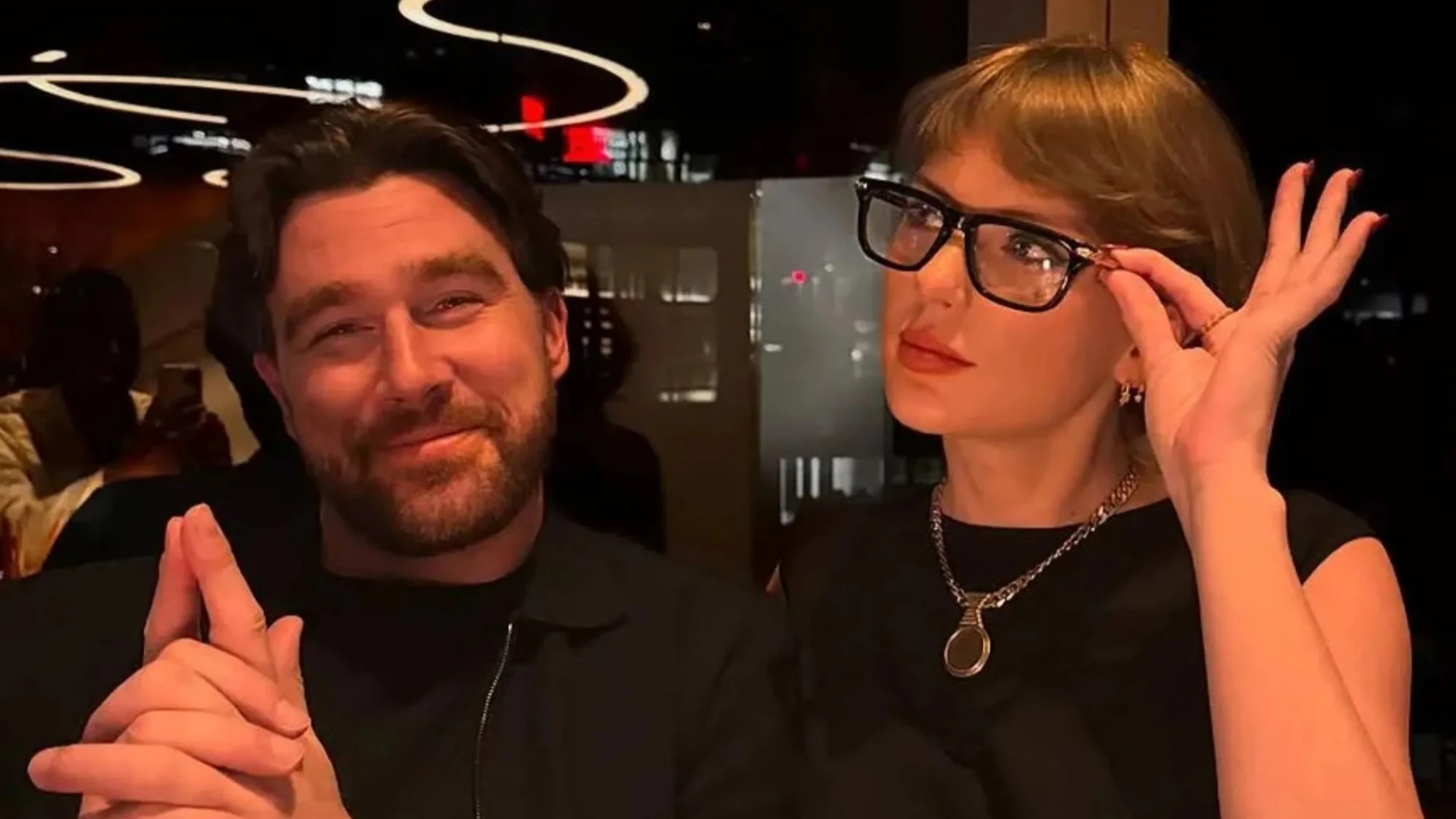 Taylor Swift sparks rumors she’s engaged to Travis Kelce as fans spot hidden detail on phone screen