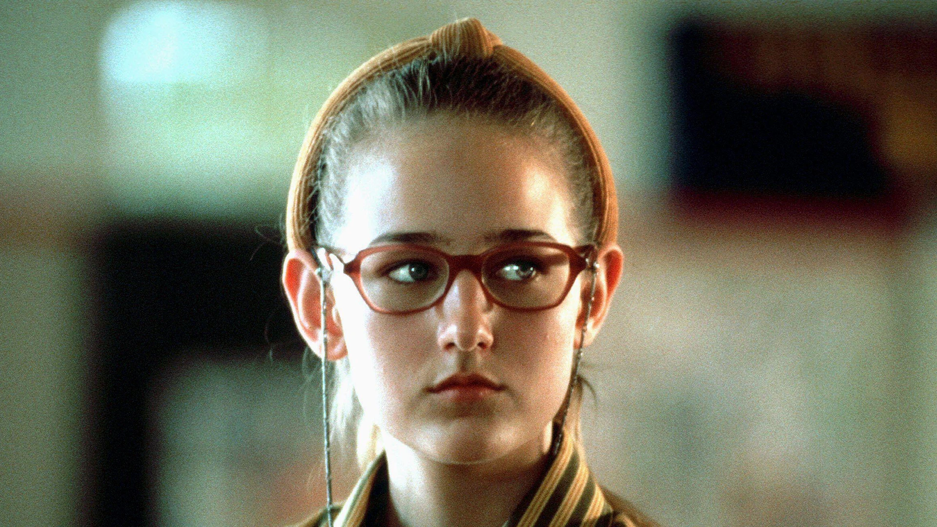 90s teen star Lee Lee Sobieski quietly changes her name and launches new career years after leaving Hollywood