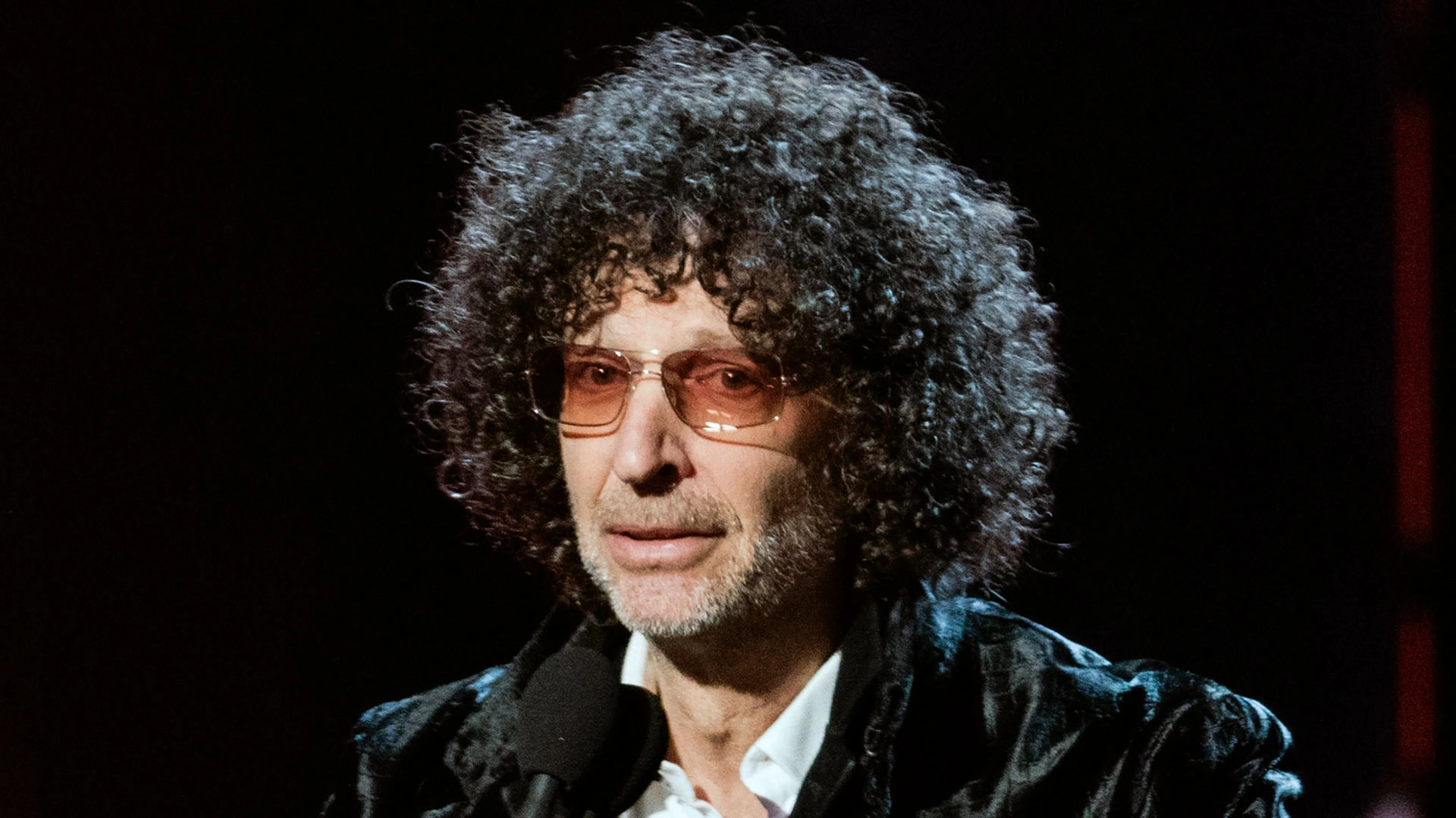 Howard Stern makes scathing comment about Alex Cooper and ends SiriusXM show hour early after cancellation rumors