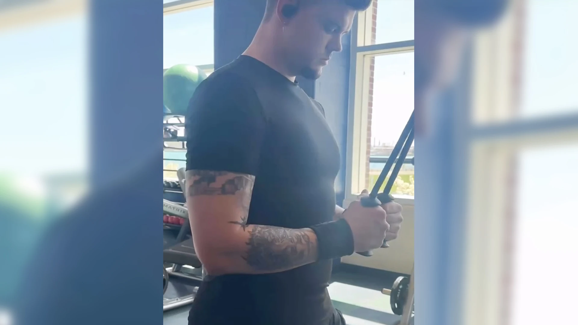 Teen Mom Tyler Baltierra drives fans wild as he reveals bulge in skintight black sweatpants during arm day at the gym