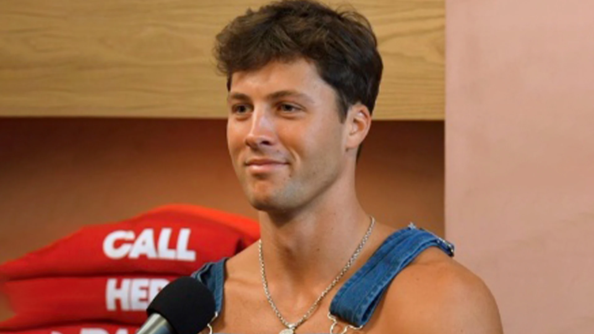 Love Island’s Rob Rausch dances shirtless with Call Her Daddy host ahead of podcast as ex Leah Kateb’s romance heats up