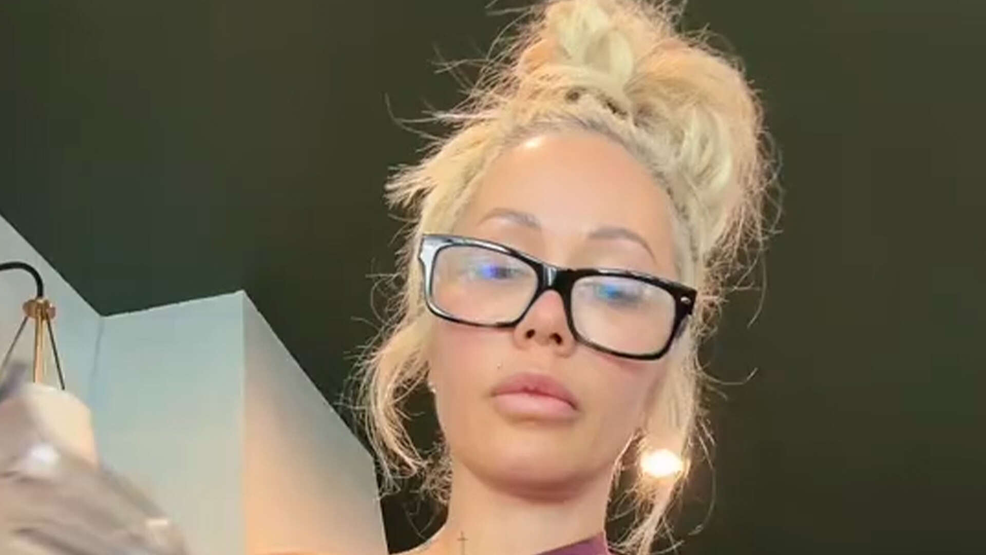 Jelly Roll’s wife Bunnie XO goes makeup-free with messy bun while belting out husband’s new song with Eminem Save Me