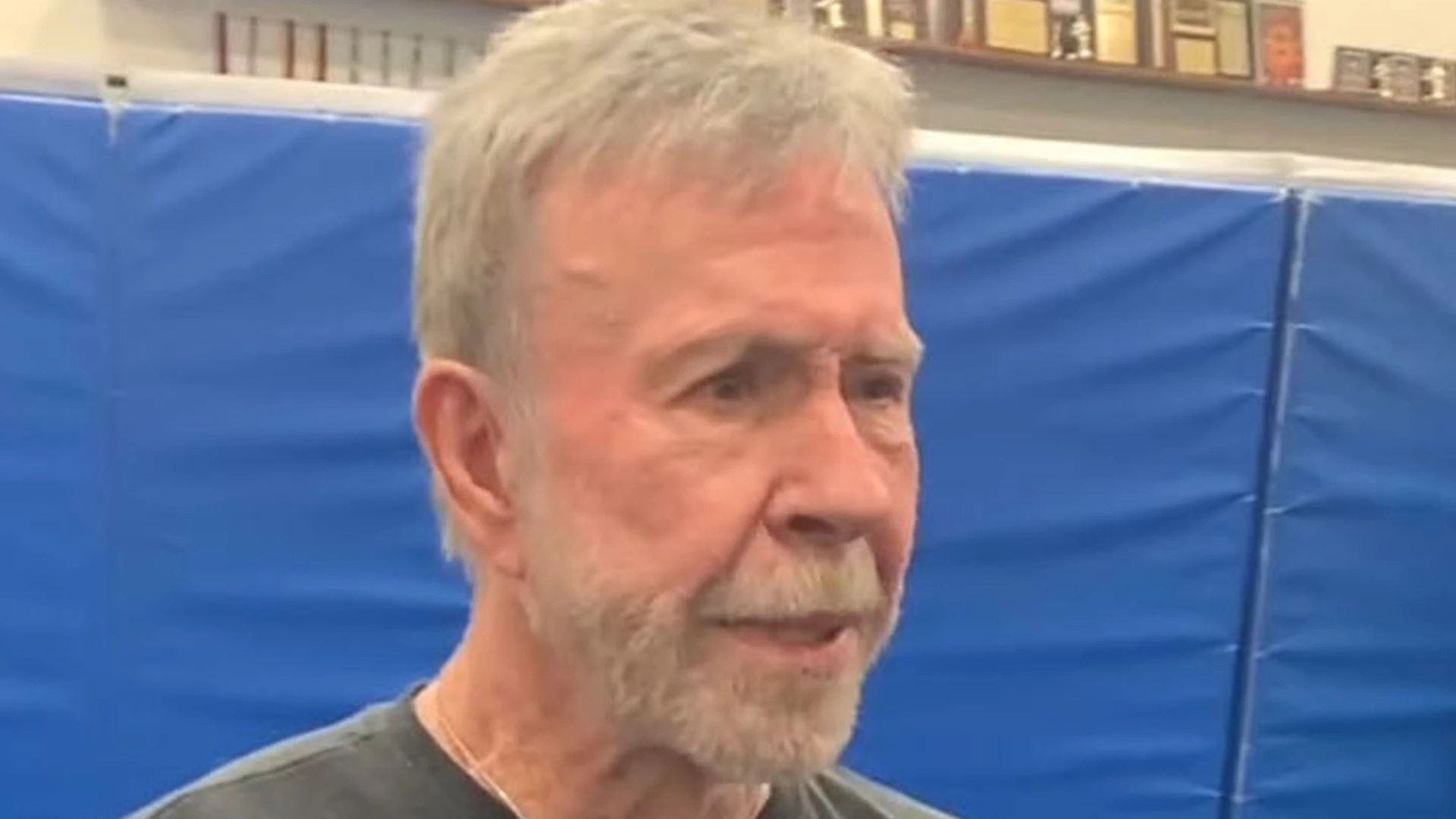 Chuck Norris, 84, lifts a whopping 540 pounds in bicep curl at gym as shocked fans call actor a ‘living legend’