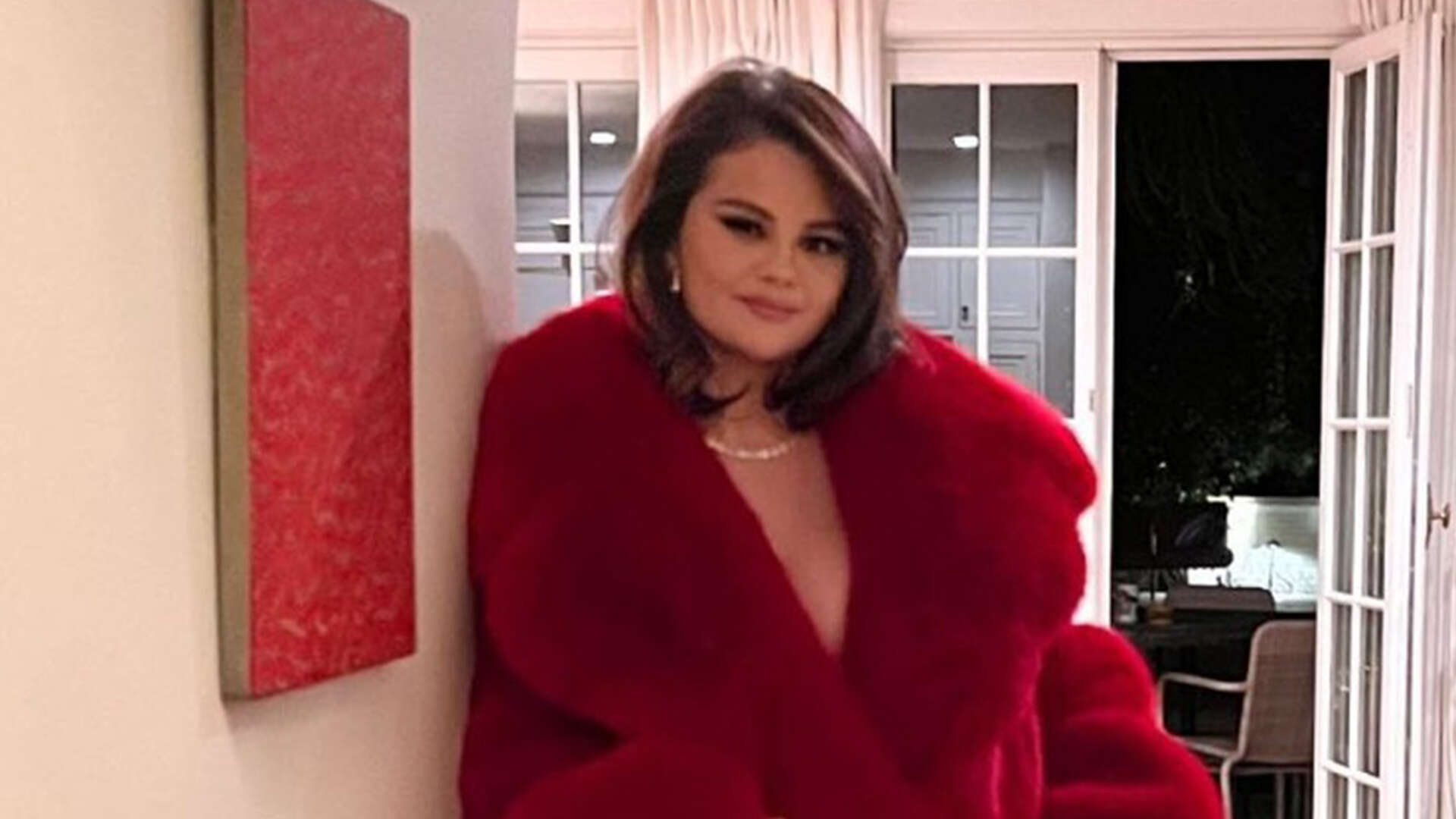 Selena Gomez flaunts real curves in just a white top & promotes new song after star admits ‘I’m a little big right now’