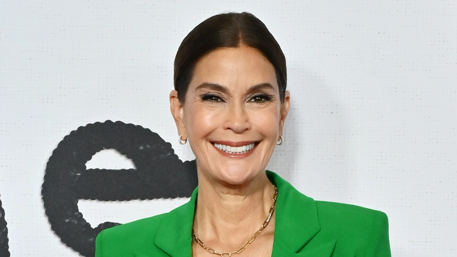 90s star Teri Hatcher, 59, wears very risque black bikini at beach as ageless actress enjoys ‘dream’ vacation in France