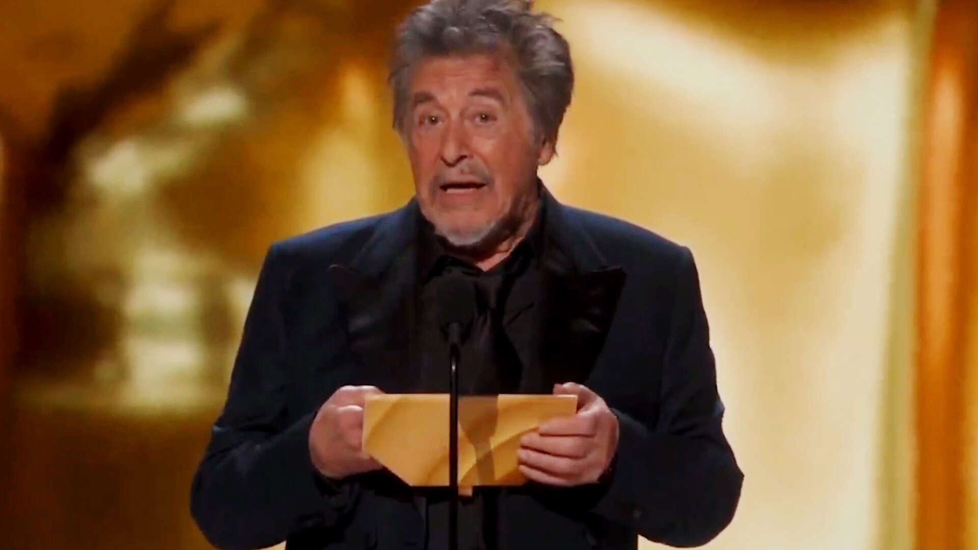 Al Pacino skips key part of Oscars announcement as he reveals Best Picture in ‘chaotic’ moment that fans ‘can’t watch’