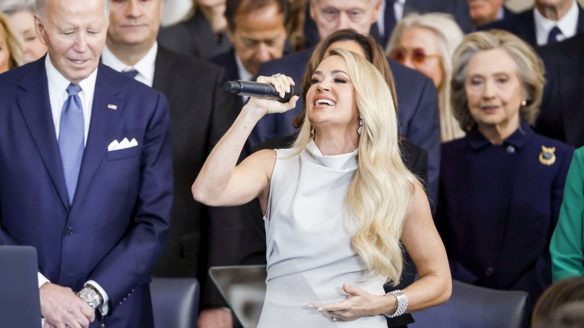 Carrie Underwood’s inauguration performance praised by fans after claims it was ‘sabotaged’ with ’embarrassing’ blunder