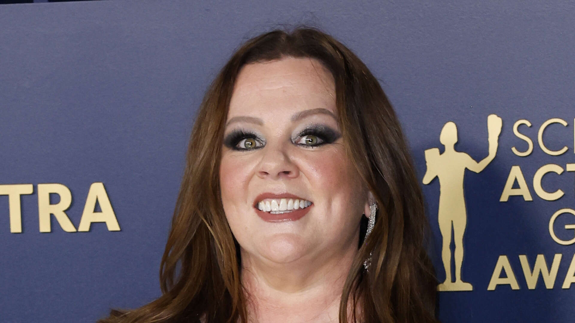 Melissa McCarthy reveals her much-slimmer figure in tight shiny dress at SAG Awards after weight loss