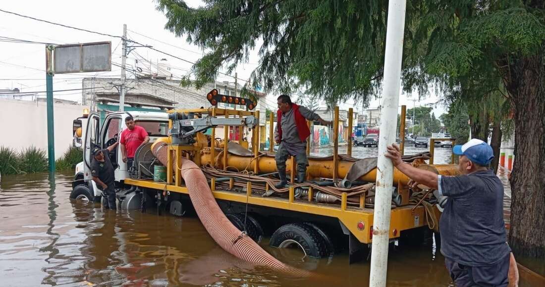 Las lluvias sorprenden a la CdMx; la SGIRPC prevé que continuén durante la noche