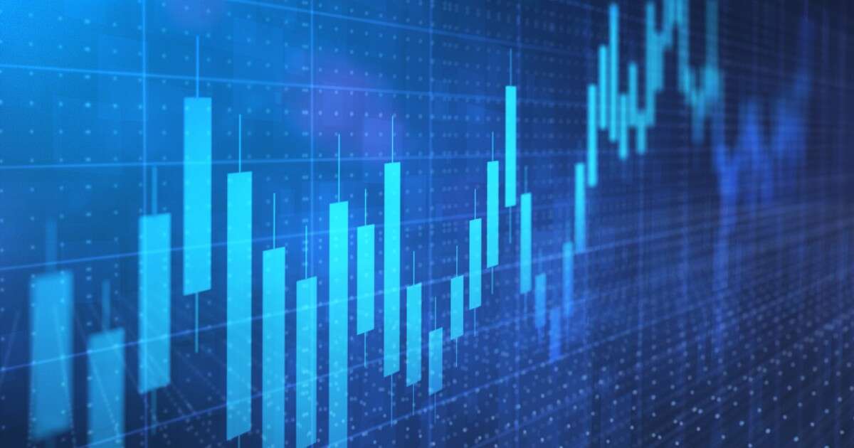 ある鳥の数が1年めは1.5倍に、2年めは8/3倍に、3年めは2倍になった。この3年間の平均増加率は？