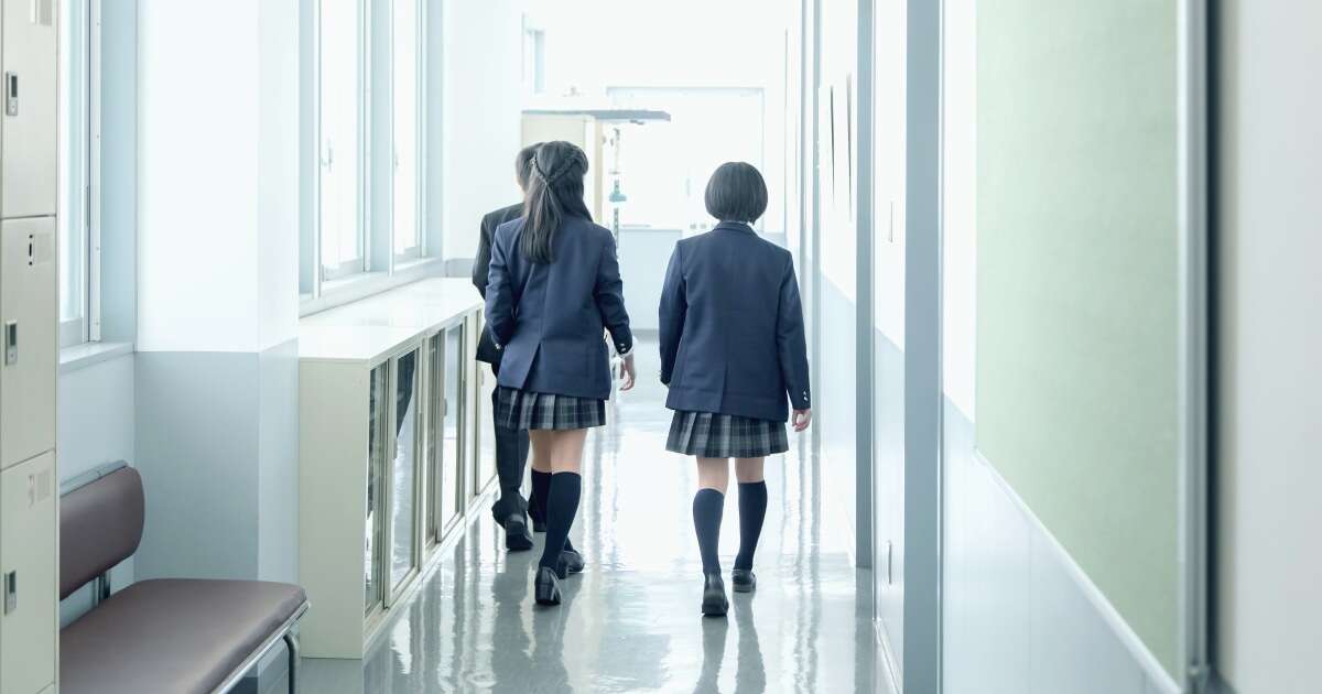 学生の「盗撮事件」が続発する“闇深すぎる理由”…名門サッカー部にエリート校も、安易に盗撮に走る「ヤバい若者たち」