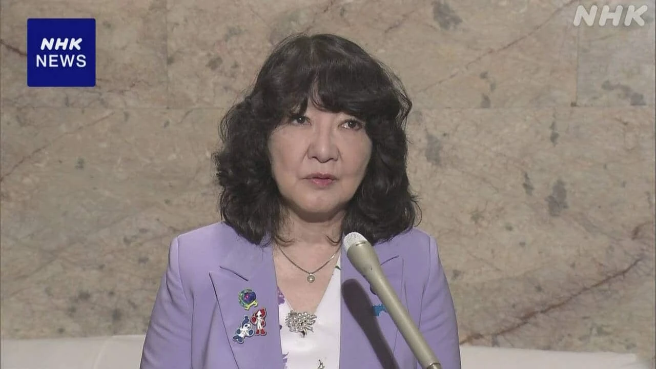 片山財務相 食料品の消費税減税 財源は赤字国債に頼らず確保