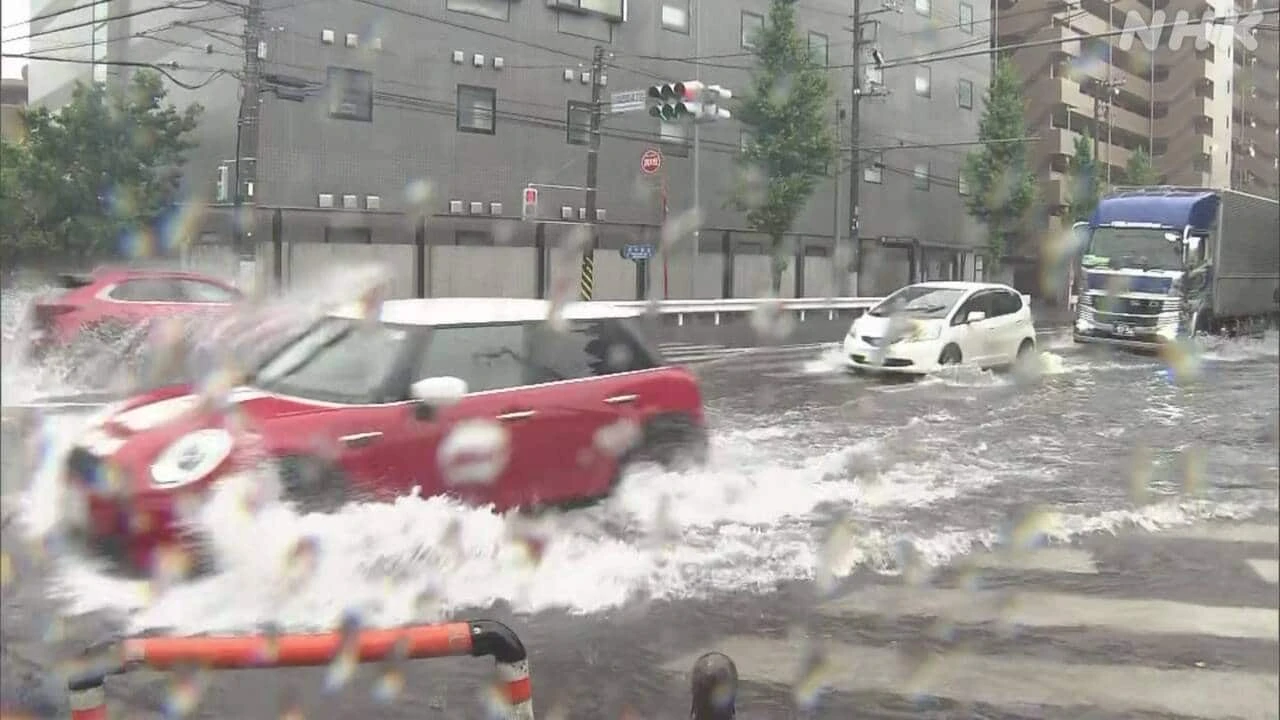 【台風 各地の影響】川崎で道路や商店街が冠水