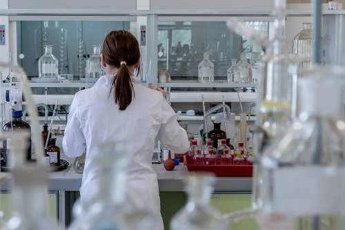 Covid, ecco quanto durano davvero gli anticorpi