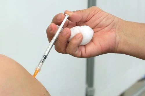 Flop Curevac, l'Italia aspettava 30 milioni di fiale