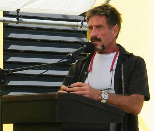 Trovato morto in carcere John McAfee, pioniere degli antivirus