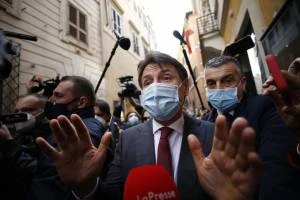 Il blitz di Grillo azzoppa Conte. 