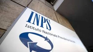 Pensioni, assegni più pesanti: aumenti fino a 130 euro | Il simulatore