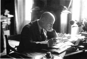 Mito, bellezza, eroismo- D'Annunzio, il poeta che non cede alla crisi del Novecento (e oltre)